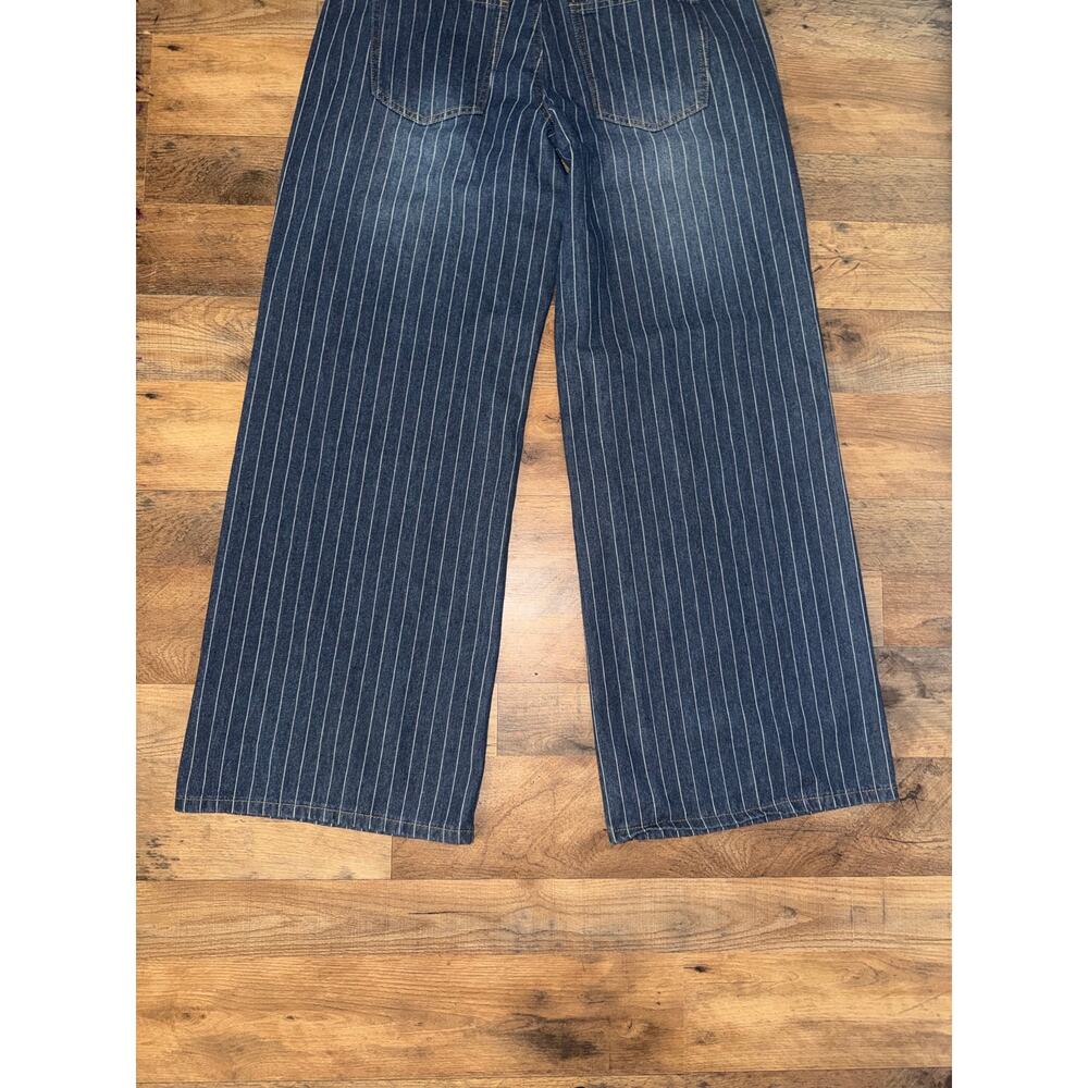 Edikted Cory women’s pinstriped low rise wide leg blue jeans - Picture 15 of 16